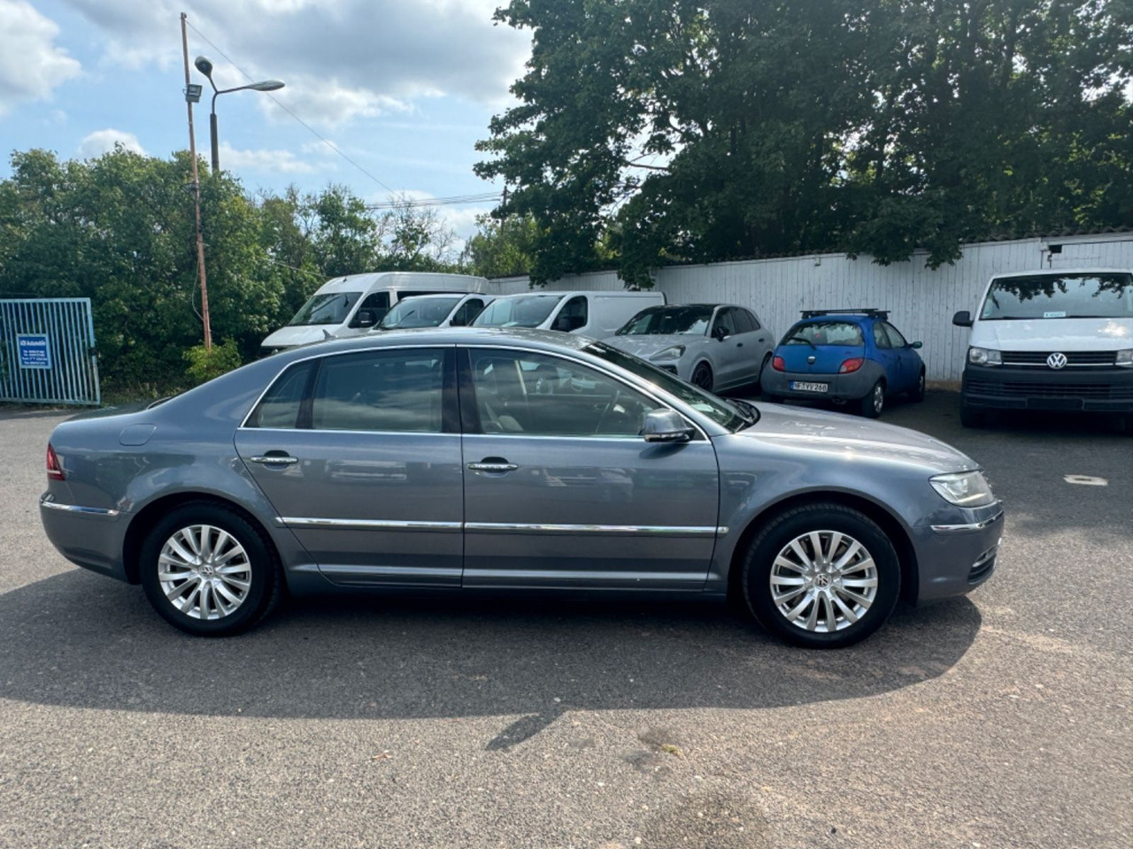 Volkswagen Phaeton V6 TDI 5-Sitzer 4Motion 3.0 TDI - Sedan: foto 3 Volkswagen Phaeton V6 TDI 5-Sitzer 4Motion 3.0 TDI - Sedan: foto 3