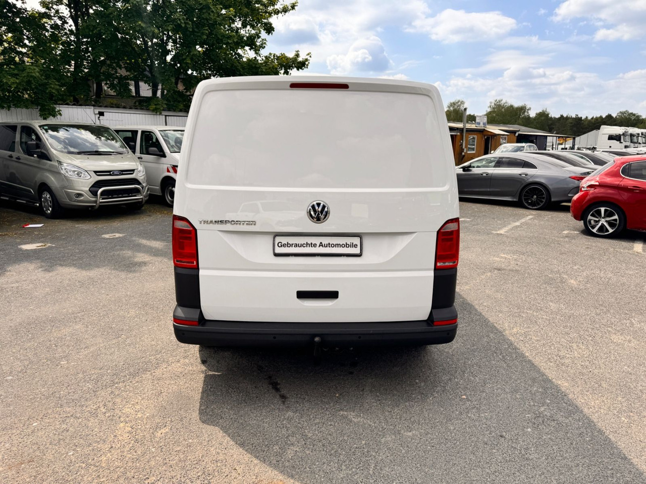 Volkswagen T6 Transporter 2.0 TDI 49 tkm - Furgoneta pequeña: foto 4 Volkswagen T6 Transporter 2.0 TDI 49 tkm - Furgoneta pequeña: foto 4