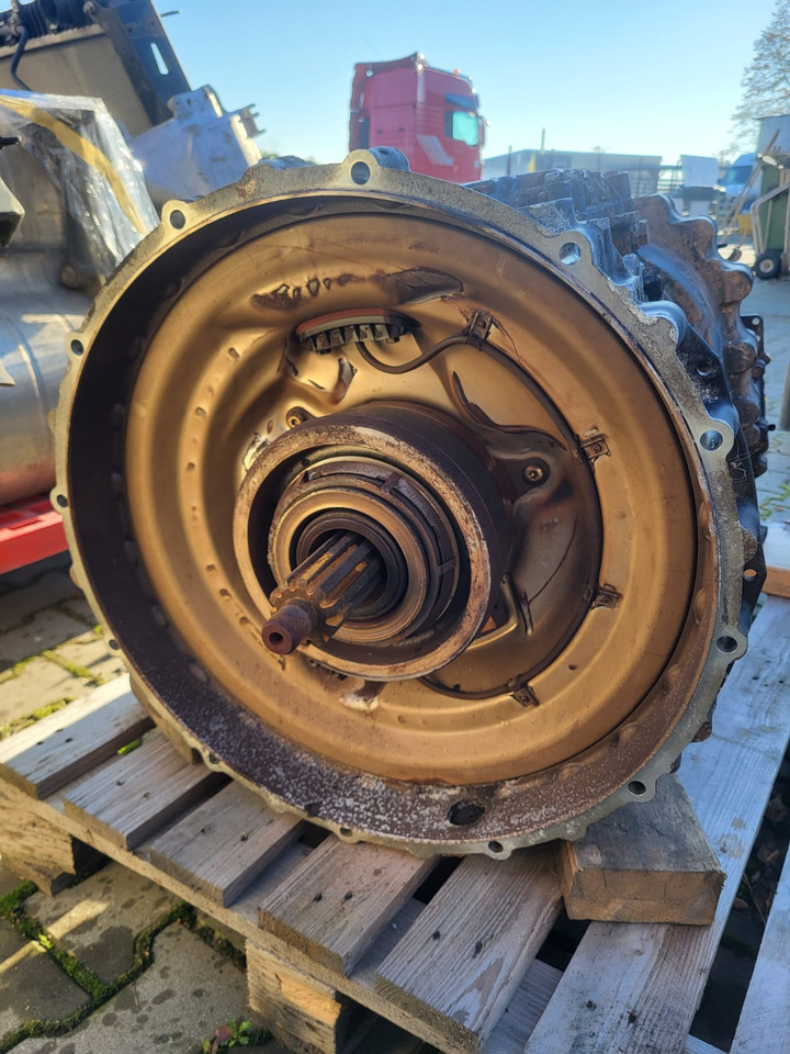 ZF TRAXON 12 TX 2826 - Caja de cambios: foto 4 ZF TRAXON 12 TX 2826 - Caja de cambios: foto 4