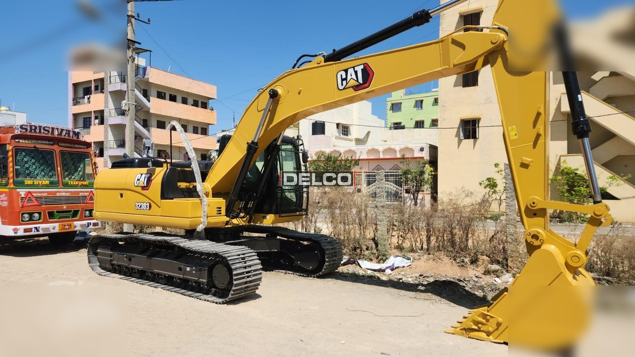 Excavadora de cadenas nuevo CATERPILLAR 323D3: foto 16