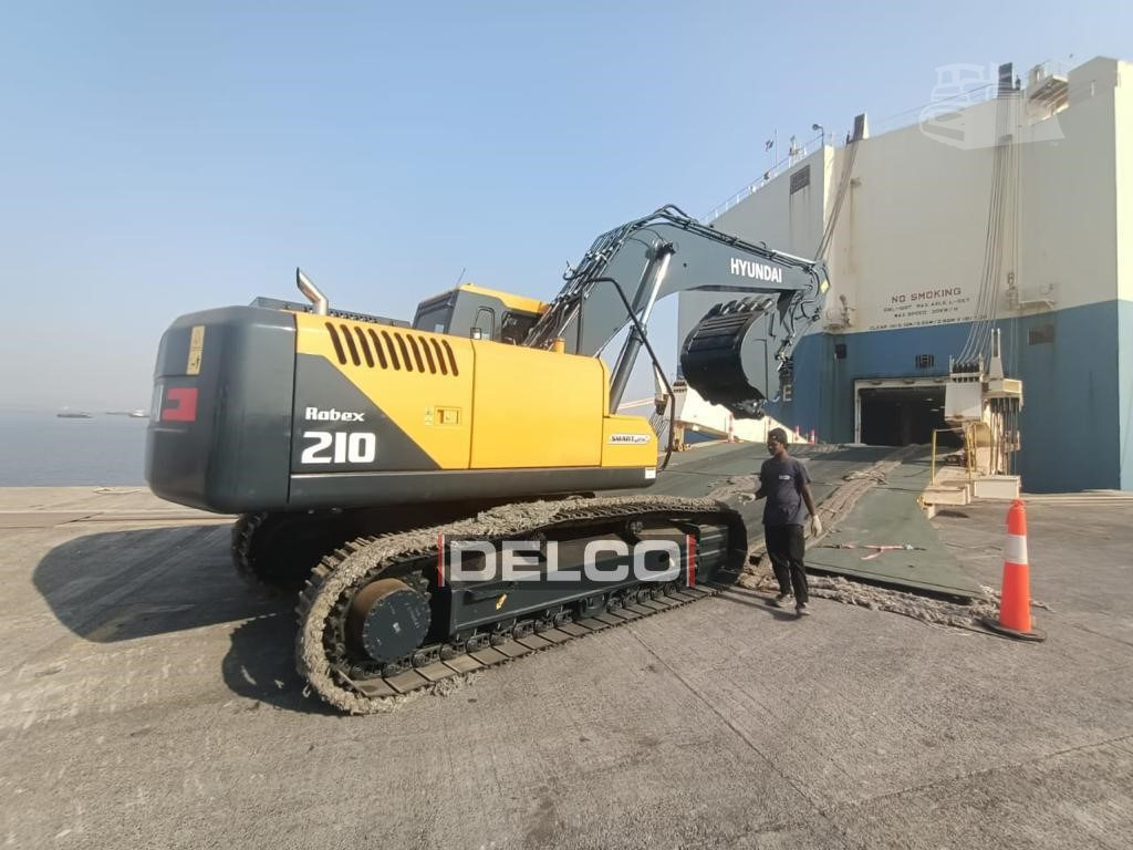 HYUNDAI ROBEX 210 - Excavadora de cadenas: foto 5 HYUNDAI ROBEX 210 - Excavadora de cadenas: foto 5