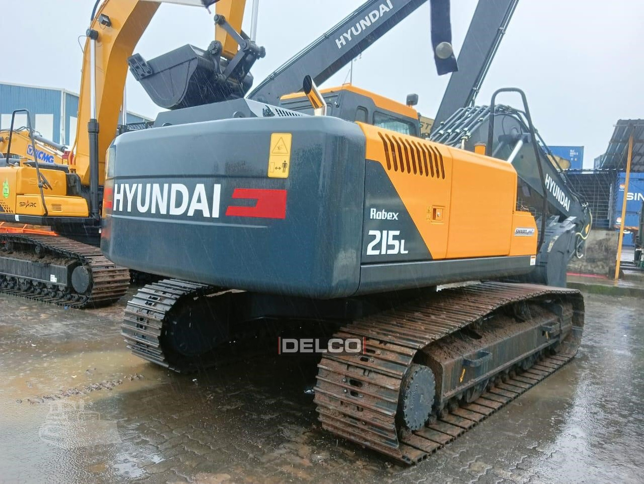 HYUNDAI ROBEX 215L SMART - Excavadora de cadenas: foto 1 HYUNDAI ROBEX 215L SMART - Excavadora de cadenas: foto 1