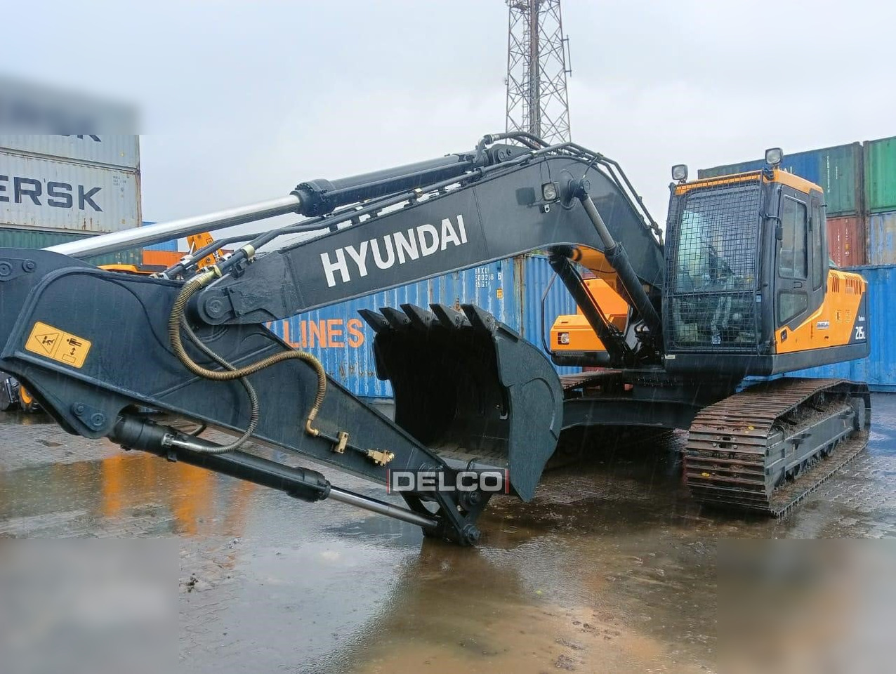 HYUNDAI ROBEX 215L SMART - Excavadora de cadenas: foto 2 HYUNDAI ROBEX 215L SMART - Excavadora de cadenas: foto 2