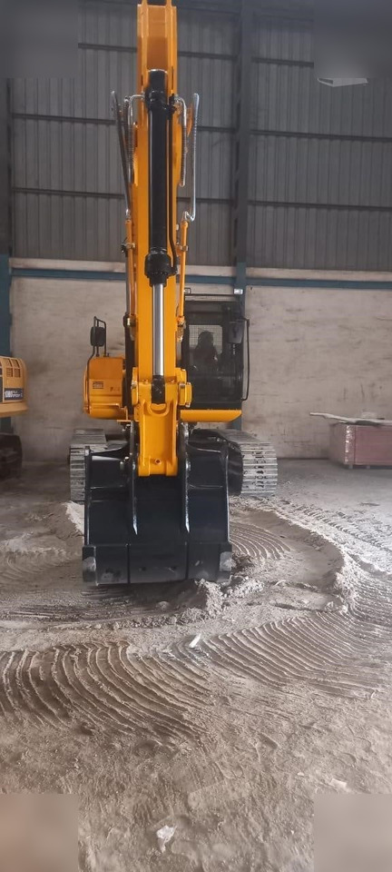 Leasing para JCB JS210 LC JCB JS210 LC: foto 9
