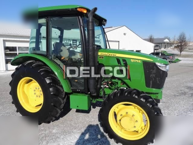 JOHN DEERE 5075E - Tractor: foto 4 JOHN DEERE 5075E - Tractor: foto 4