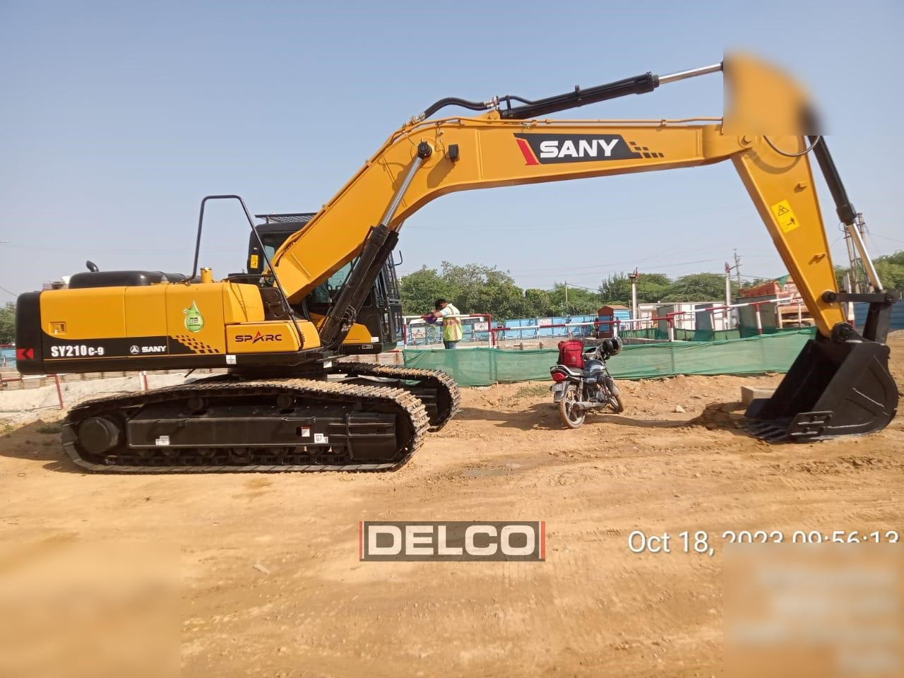 SANY SY210 - Excavadora de cadenas: foto 2 SANY SY210 - Excavadora de cadenas: foto 2
