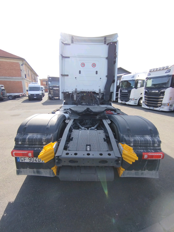 Mercedes Actros 1848 - Cabeza tractora: foto 4 Mercedes Actros 1848 - Cabeza tractora: foto 4