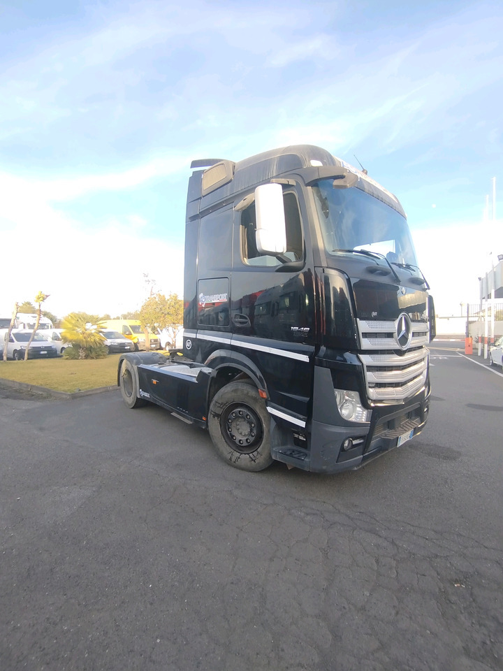 Mercedes Actros 1848 - Cabeza tractora: foto 4 Mercedes Actros 1848 - Cabeza tractora: foto 4