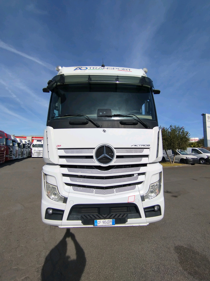 Mercedes Actros 1848 - Cabeza tractora: foto 1 Mercedes Actros 1848 - Cabeza tractora: foto 1