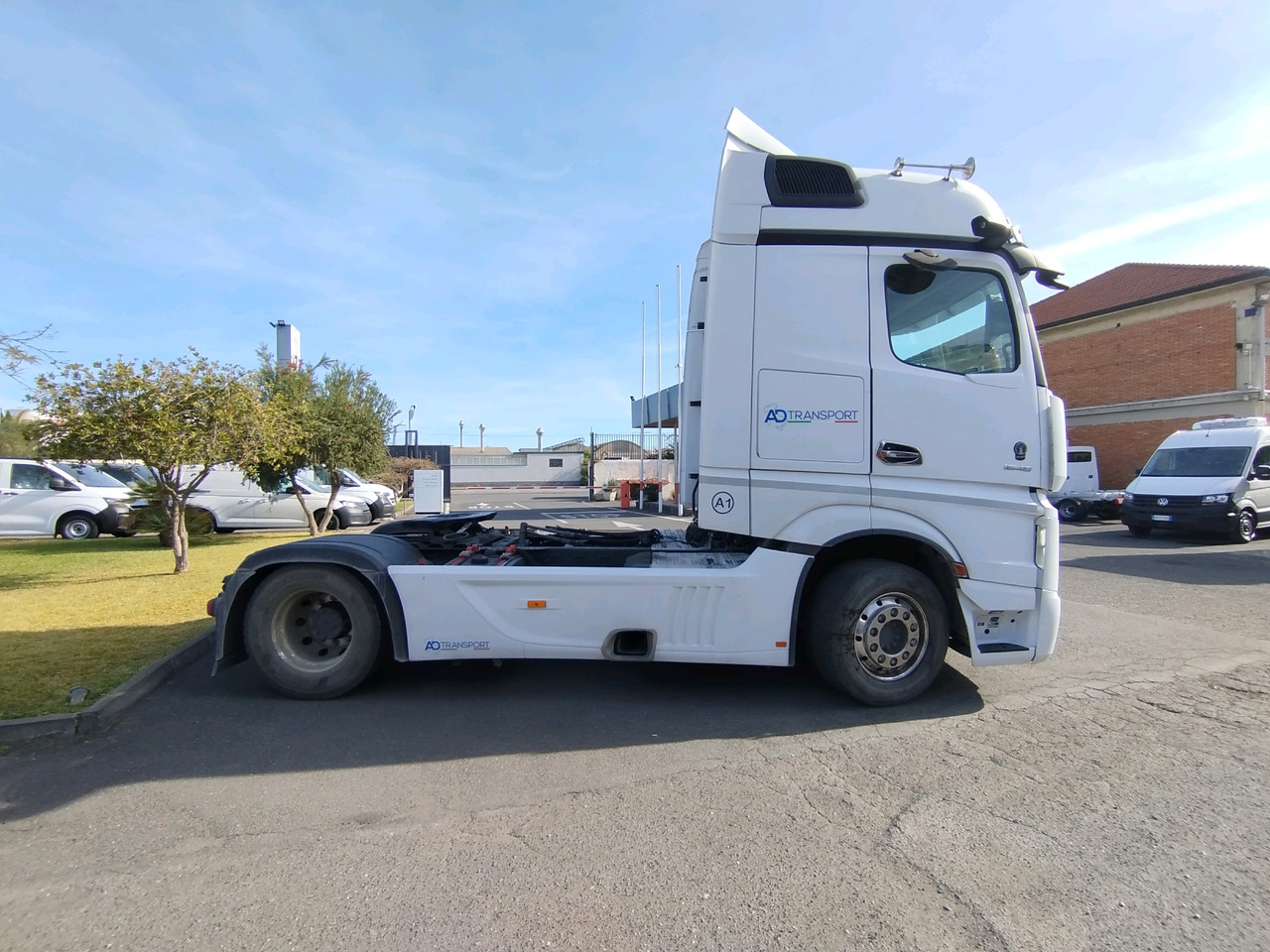 Mercedes Actros 1848 - Cabeza tractora: foto 5 Mercedes Actros 1848 - Cabeza tractora: foto 5