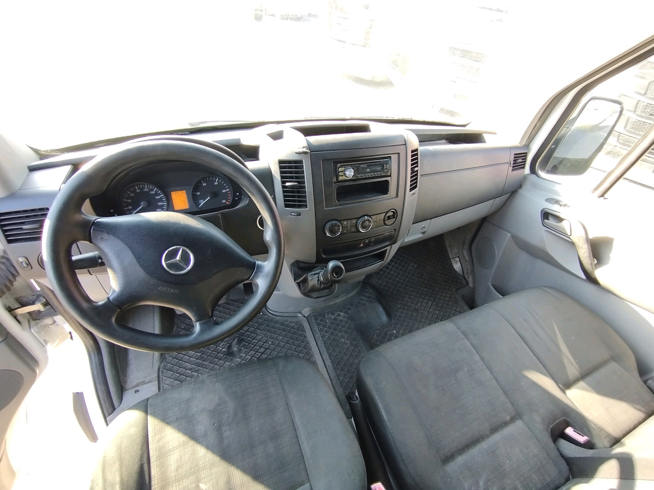 Mercedes Sprinter - Furgón: foto 2 Mercedes Sprinter - Furgón: foto 2