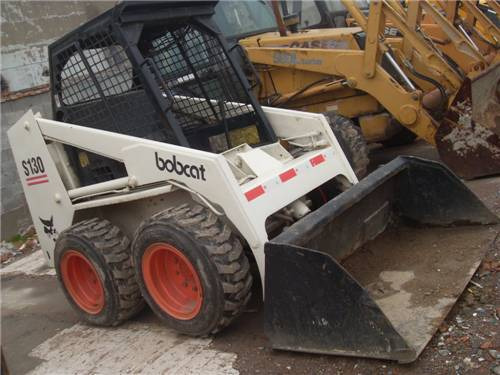Bobcat S 130 - Minicargadora: foto 1 Bobcat S 130 - Minicargadora: foto 1