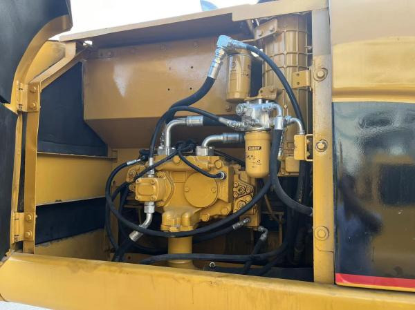 CAT 320CL - Excavadora de cadenas: foto 4 CAT 320CL - Excavadora de cadenas: foto 4