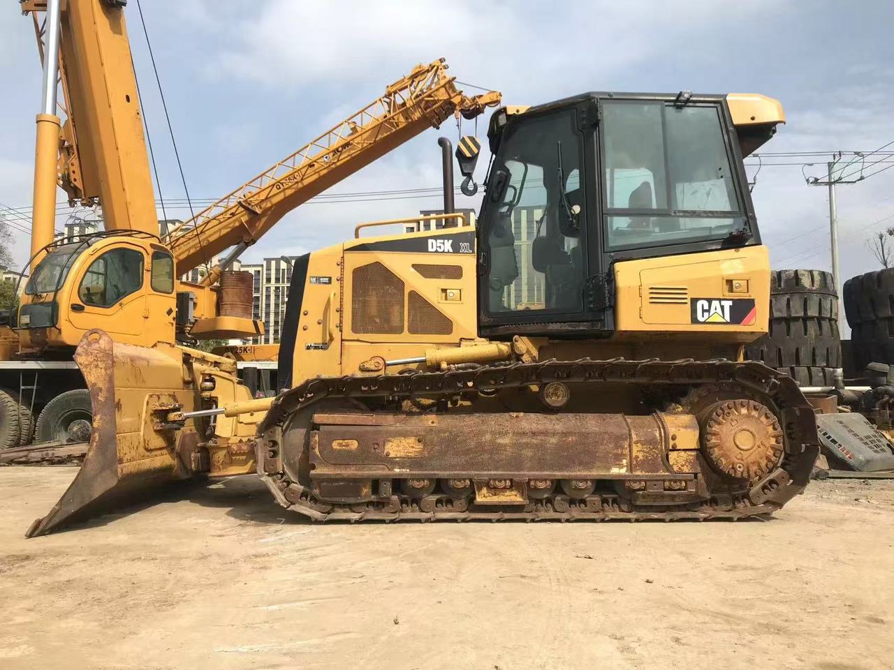 CAT D5K - Bulldozer: foto 1 CAT D5K - Bulldozer: foto 1