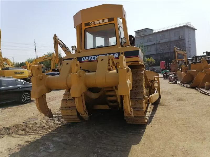 Bulldozer CAT D7H: foto 6 Bulldozer CAT D7H: foto 6