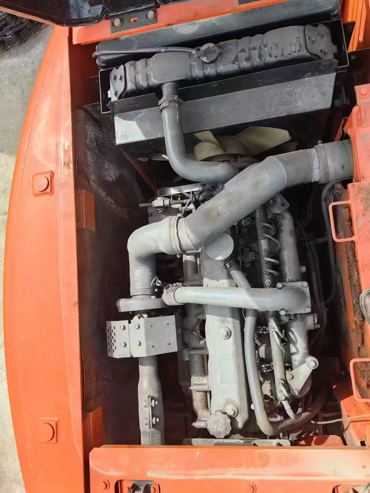 Doosan DX150 - Excavadora de ruedas: foto 3 Doosan DX150 - Excavadora de ruedas: foto 3