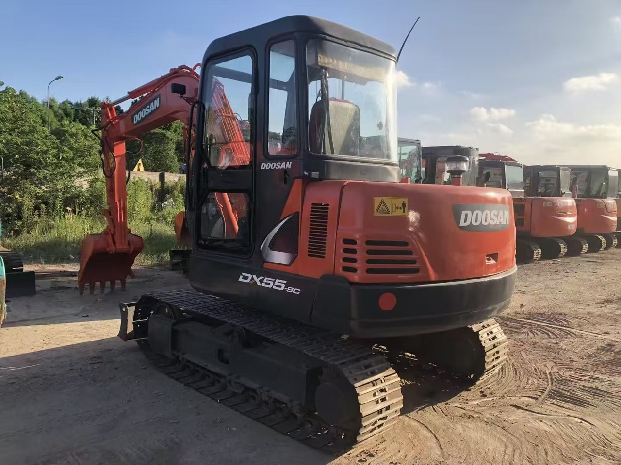 Doosan DX55 - Excavadora de cadenas: foto 4 Doosan DX55 - Excavadora de cadenas: foto 4