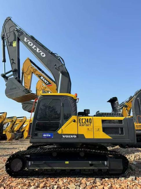 VOLVO EC240 - Excavadora de cadenas: foto 1 VOLVO EC240 - Excavadora de cadenas: foto 1