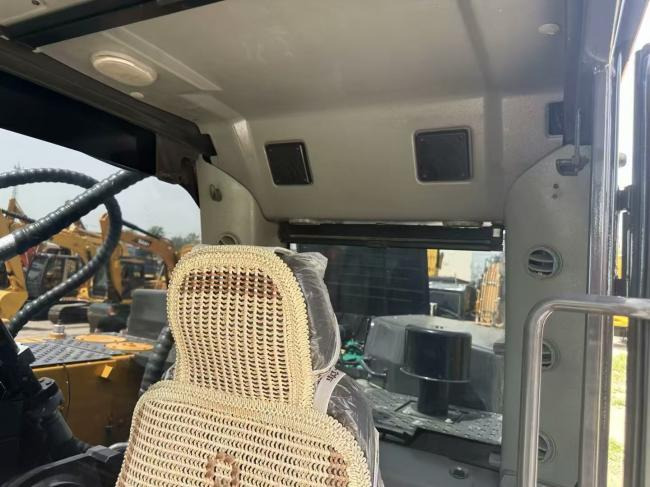 Excavadora de cadenas VOLVO EC300: foto 7