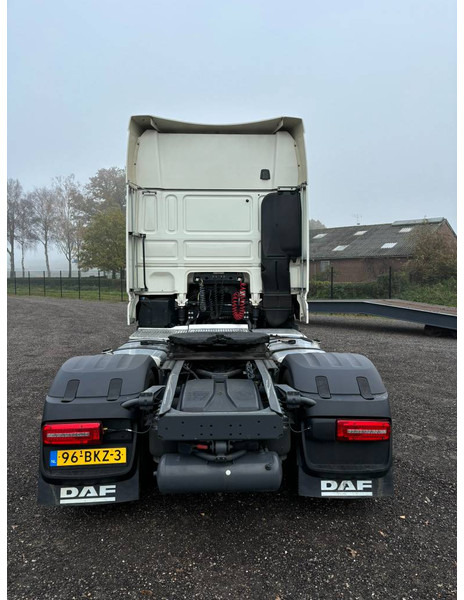 Cabeza tractora DAF XF 106.530 retarder 2 tanks, NL truck: foto 6