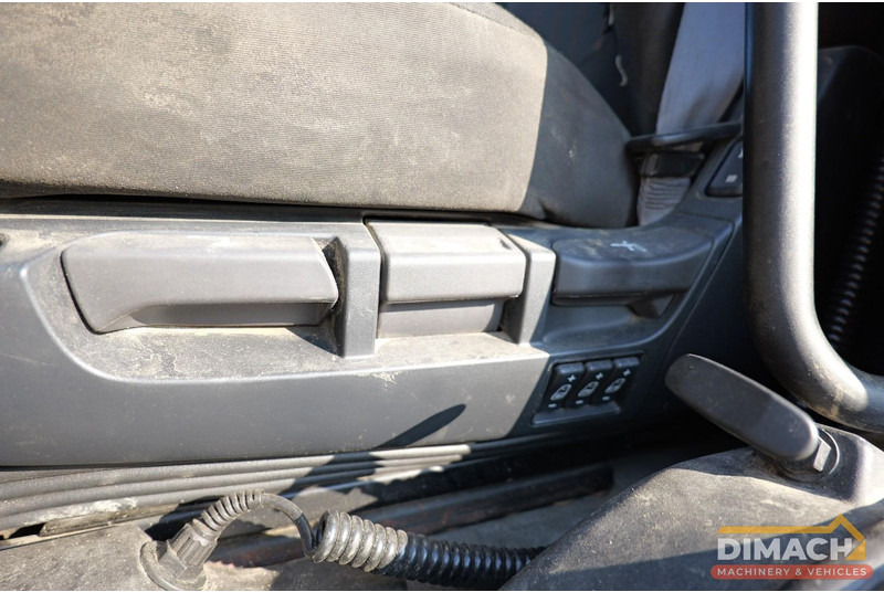 Cabeza tractora DAF XF 530 FTG Daf 6x2 XF 530 trekker - euro 6 lage kilometer: foto 15