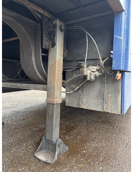 Leasing para Nooteboom Lowloader tieflader 3 assen leaf spring, laadklep Nooteboom Lowloader tieflader 3 assen leaf spring, laadklep: foto 15