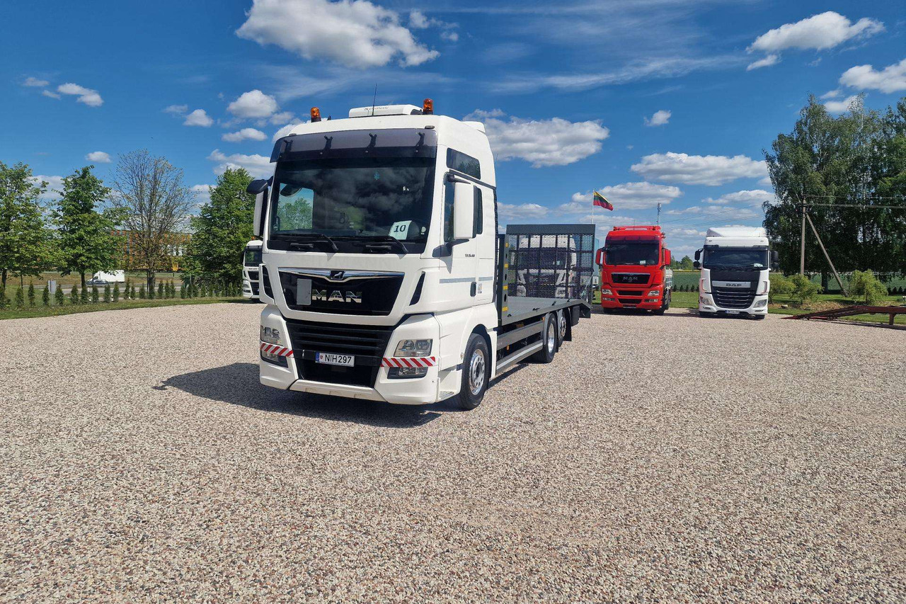 MAN TGX 26.460 - Camión portavehículos: foto 4 MAN TGX 26.460 - Camión portavehículos: foto 4