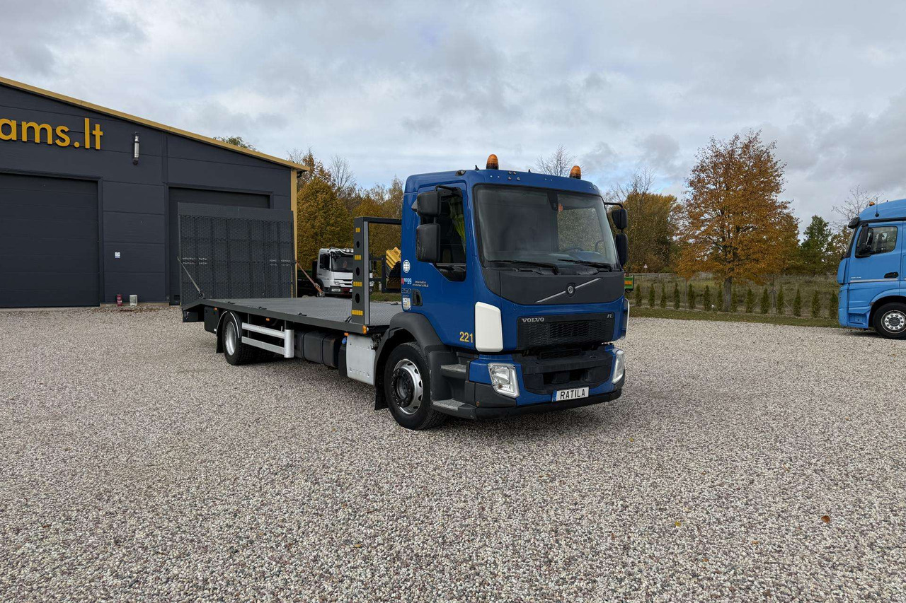 Volvo FL 250 - Camión portavehículos: foto 1 Volvo FL 250 - Camión portavehículos: foto 1