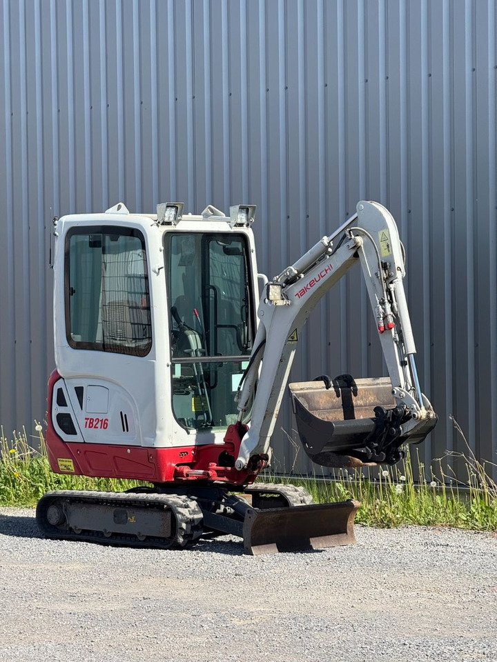 Takeuchi TB216 - Miniexcavadora: foto 2 Takeuchi TB216 - Miniexcavadora: foto 2
