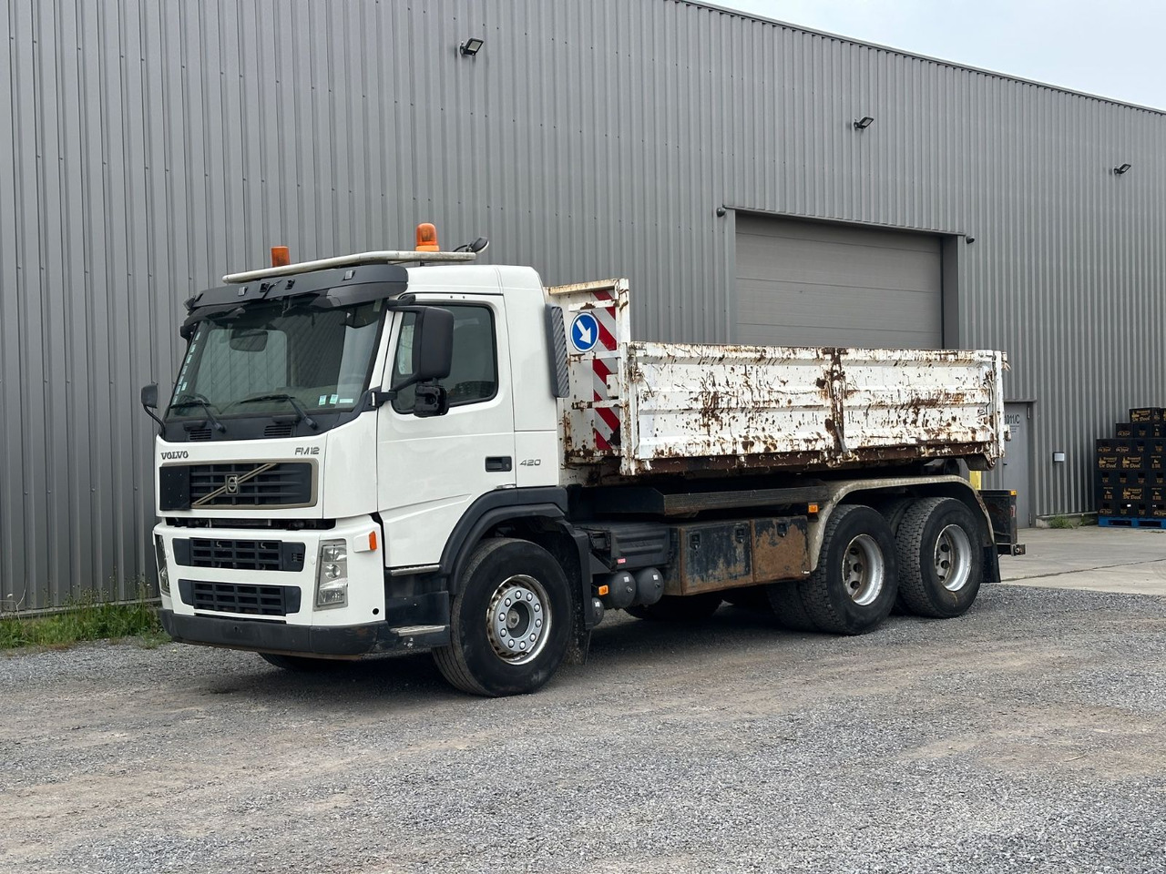 Volvo FM 420 - Camión multibasculante: foto 5 Volvo FM 420 - Camión multibasculante: foto 5