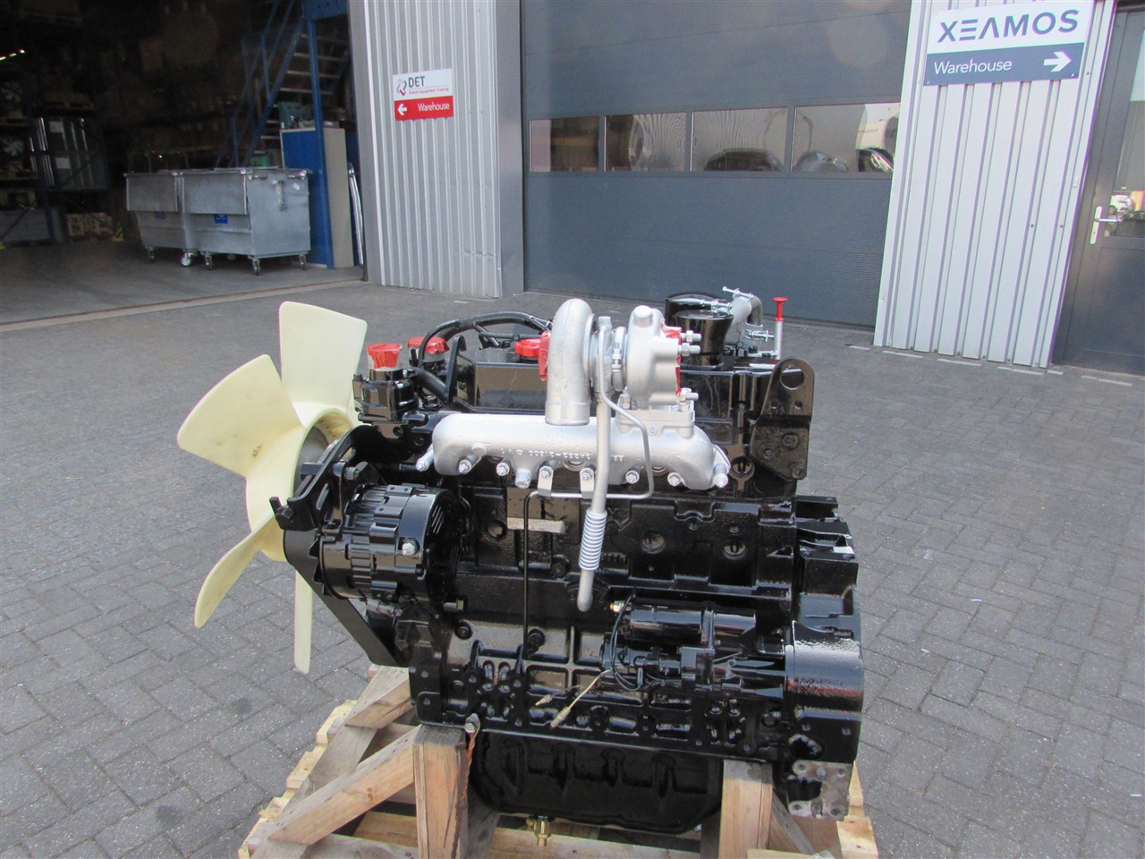 Mitsubishi RECON D04FR -KDP2TAAC / D04FR 74Kw @ 2000 rpm - Motor para Excavadora: foto 2 Mitsubishi RECON D04FR -KDP2TAAC / D04FR 74Kw @ 2000 rpm - Motor para Excavadora: foto 2