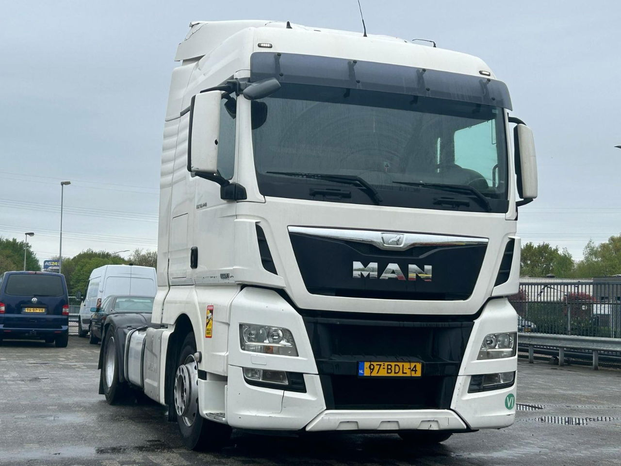 MAN TGX bj. 2013 / APK / Euro 6 - Cabeza tractora: foto 1 MAN TGX bj. 2013 / APK / Euro 6 - Cabeza tractora: foto 1