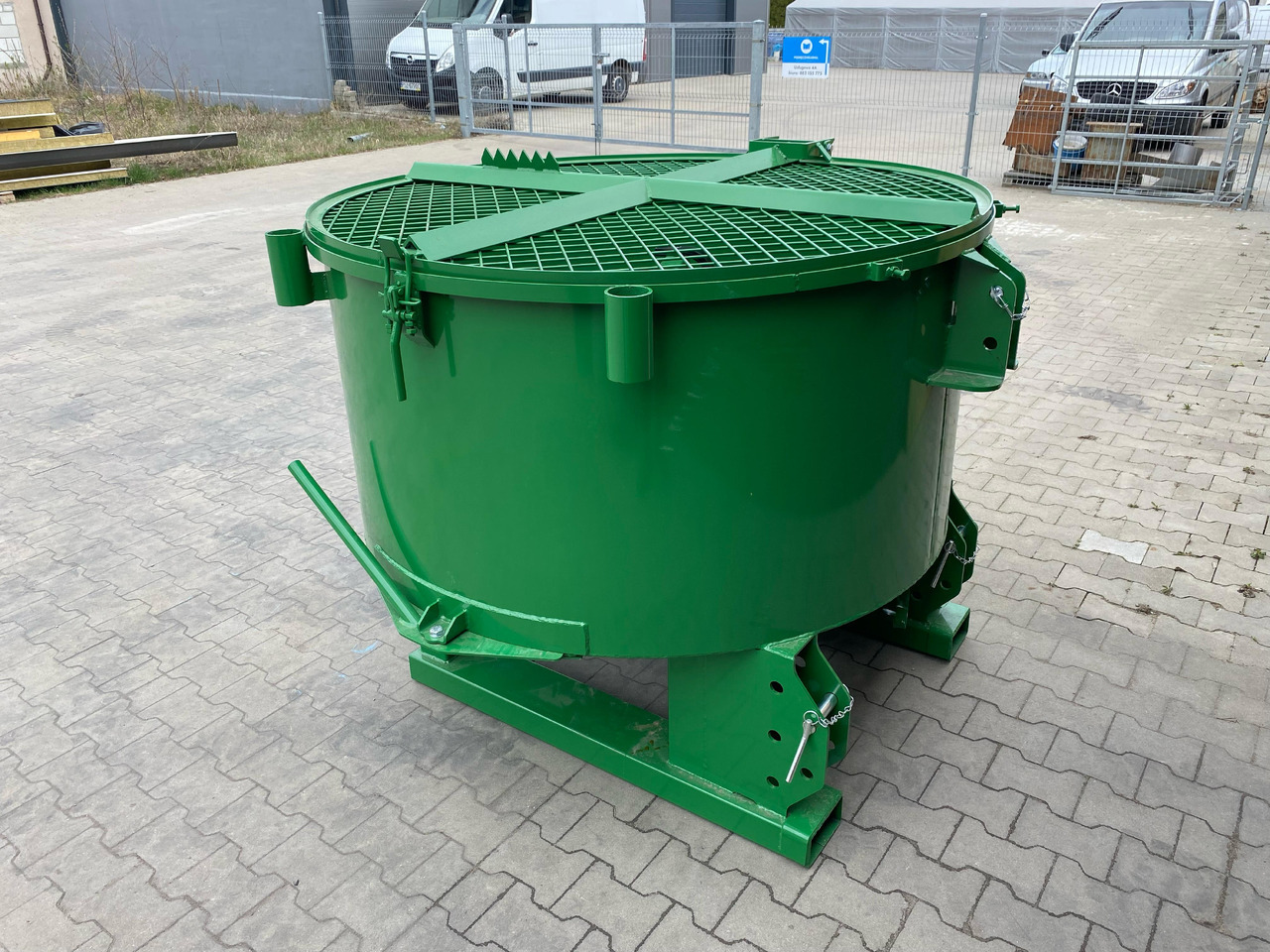 Hormigonera nuevo DC Betonmischer / Hydraulic concrete mixer / Malaxeur à béton hydraulique / Betoniera / Бетономешалка с гидравлическим приводом / Betoniarka hydrauliczna 800 l: foto 22 Hormigonera nuevo DC Betonmischer / Hydraulic concrete mixer / Malaxeur à béton hydraulique / Betoniera / Бетономешалка с гидравлическим приводом / Betoniarka hydrauliczna 800 l: foto 22
