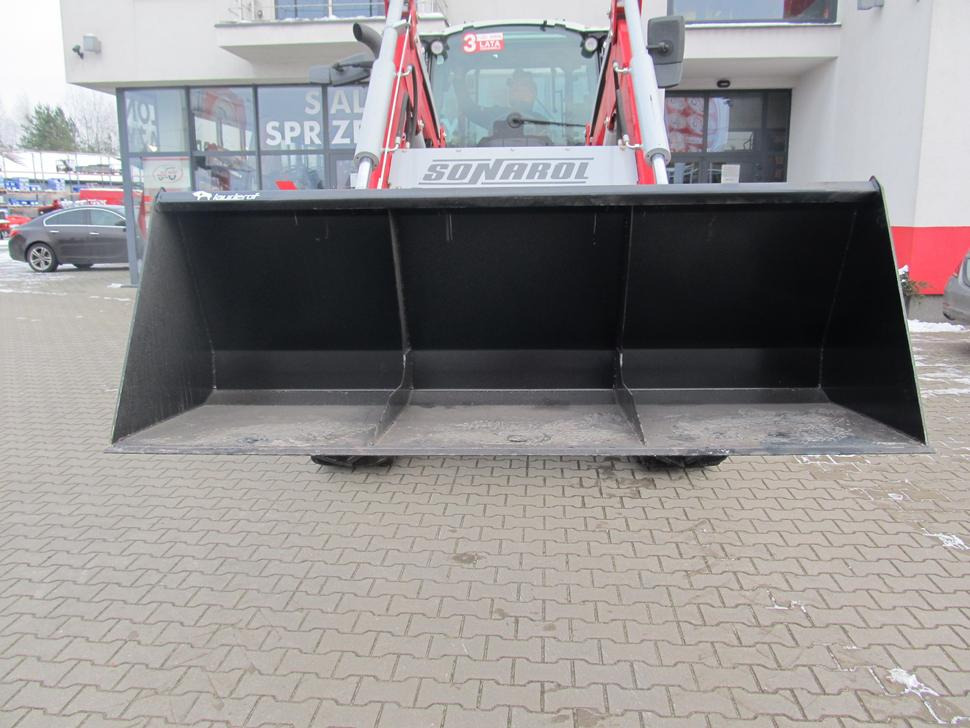 Lauderof Schaufel / Universal Bucket / Godet / Benna / Ковш / Łyżka 2 m - Cazo para Tractor: foto 1 Lauderof Schaufel / Universal Bucket / Godet / Benna / Ковш / Łyżka 2 m - Cazo para Tractor: foto 1