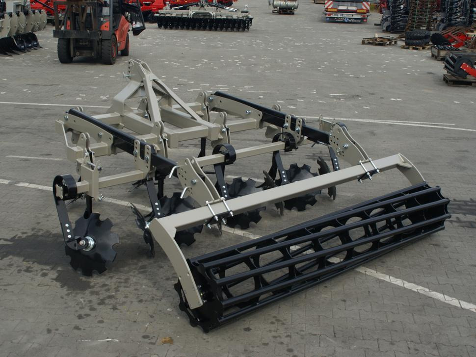 Cultivador nuevo ROLEX Flügelschargrubber / Stubble cultivator / Dechaumeur à dents / Aratri stoppiatori / Стерневой культиватор / Agregat podorywkowy 3 m: foto 16