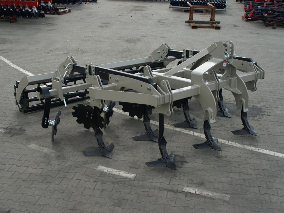 Cultivador nuevo ROLEX Flügelschargrubber / Stubble cultivator / Dechaumeur à dents / Aratri stoppiatori / Стерневой культиватор / Agregat podorywkowy 3 m: foto 6