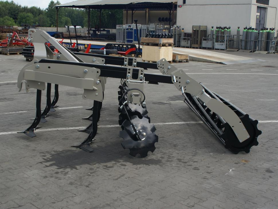 Cultivador nuevo ROLEX Flügelschargrubber / Stubble cultivator / Dechaumeur à dents / Aratri stoppiatori / Стерневой культиватор / Agregat podorywkowy 3 m: foto 18