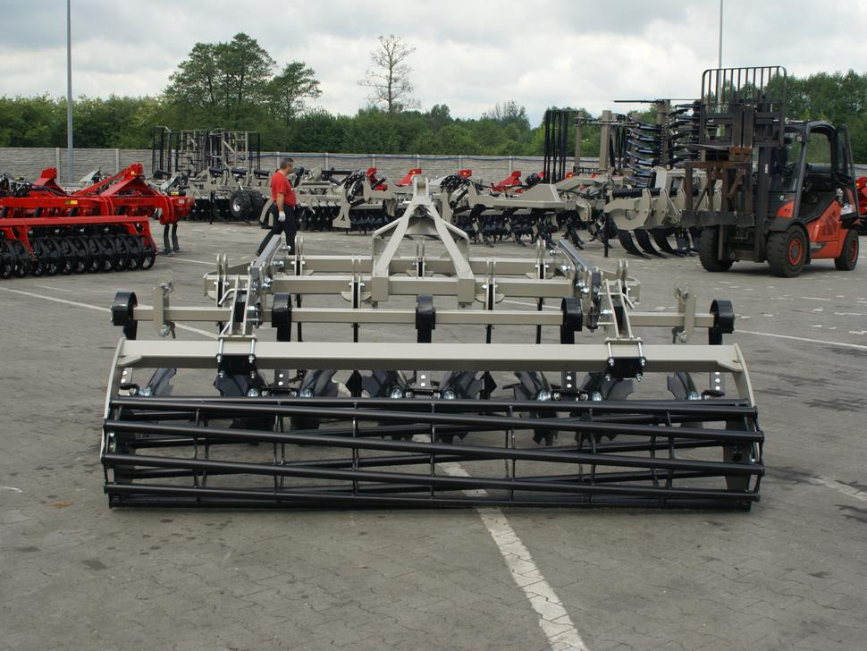 Cultivador nuevo ROLEX Flügelschargrubber / Stubble cultivator / Dechaumeur à dents / Aratri stoppiatori / Стерневой культиватор / Agregat podorywkowy 3 m: foto 13