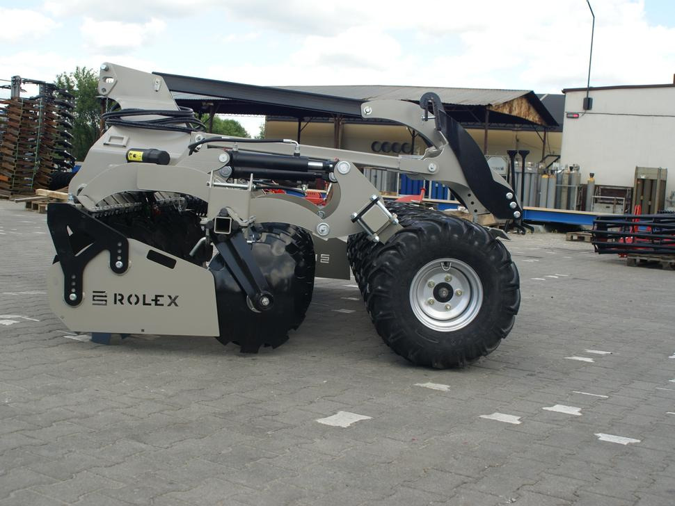 Rastras nuevo ROLEX Scheibenegge /  Disc harrow with hydropack and tire roller / Dechaumeur à disques / Erpice a dischi / Дисковая борона с гидропаком и колёсным катком / Agregat talerzowy uprawowy z hydropackiem i: foto 17