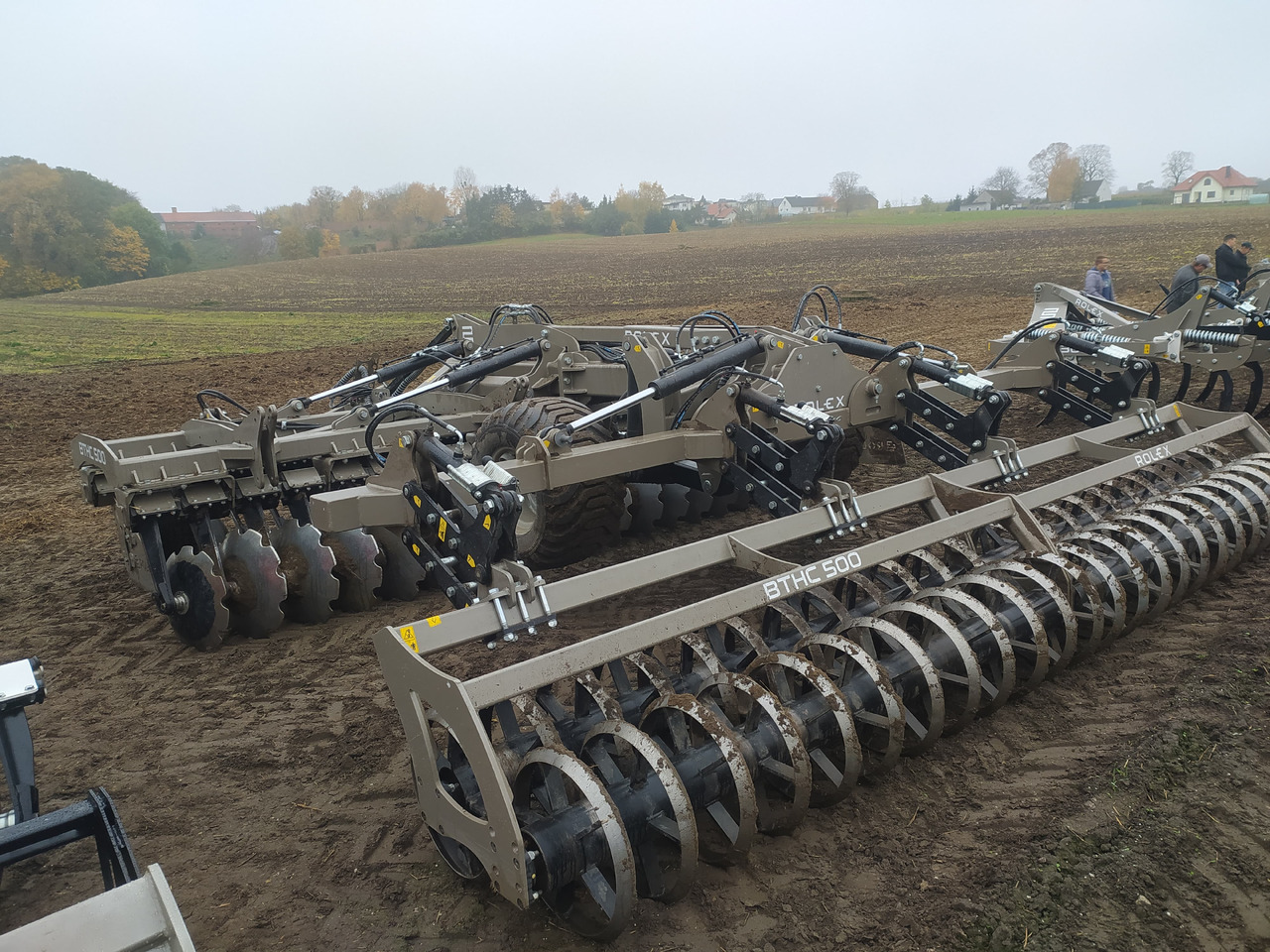 ROLEX Scheibenegge / Hydraulic discs harrow / Dechaumeur à disques / Erpice a dischi / Grada de discos / Дисковая борона / Brona talerzowa 5 m - Rastras: foto 1 ROLEX Scheibenegge / Hydraulic discs harrow / Dechaumeur à disques / Erpice a dischi / Grada de discos / Дисковая борона / Brona talerzowa 5 m - Rastras: foto 1
