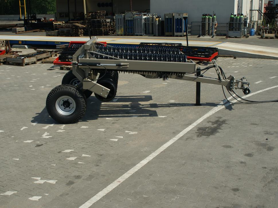 Rolex Ackerwalze / Sowing roller / Rouleau Cambridge / Attrezzi per rullatura / Rodillo / Посевной каток / Wał posiewny 6,3 m - Rodillo agrícola: foto 4 Rolex Ackerwalze / Sowing roller / Rouleau Cambridge / Attrezzi per rullatura / Rodillo / Посевной каток / Wał posiewny 6,3 m - Rodillo agrícola: foto 4