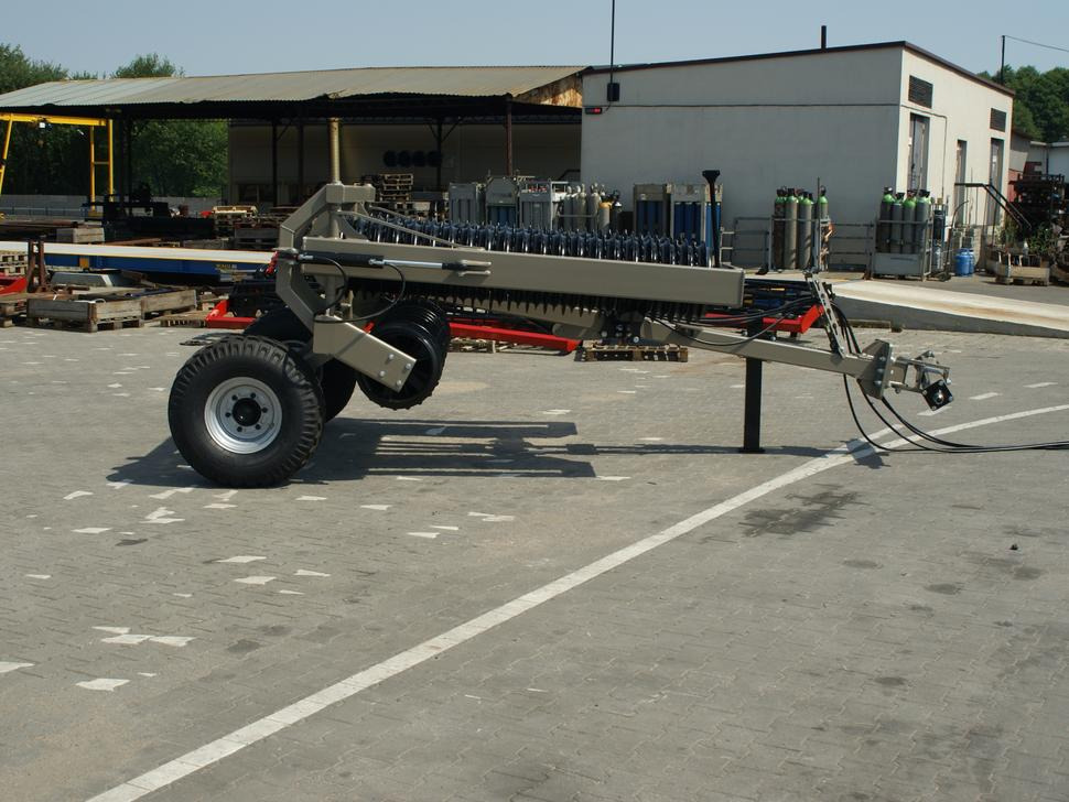 Rolex Ackerwalze / Sowing roller / Rouleau Cambridge / Attrezzi per rullatura / Rodillo / Посевной каток / Wał posiewny 6,3 m - Rodillo agrícola: foto 3 Rolex Ackerwalze / Sowing roller / Rouleau Cambridge / Attrezzi per rullatura / Rodillo / Посевной каток / Wał posiewny 6,3 m - Rodillo agrícola: foto 3