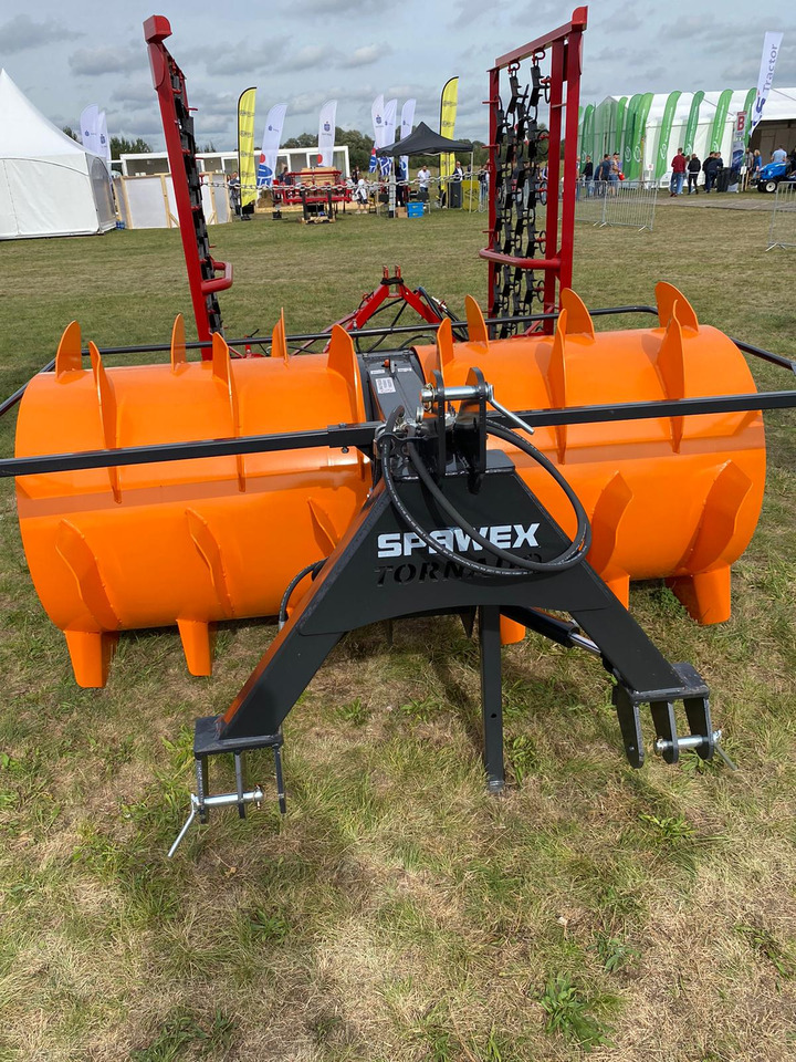 Spawex Silowalze / Silage spreader / Épandeur d'ensilage / Spandiconcime / Esparcidor de forraje verde / Кормораспределитель / Rozgarniacz do zielonki Tornado 2,2 m - Maquinaria de henificación: foto 3 Spawex Silowalze / Silage spreader / Épandeur d'ensilage / Spandiconcime / Esparcidor de forraje verde / Кормораспределитель / Rozgarniacz do zielonki Tornado 2,2 m - Maquinaria de henificación: foto 3