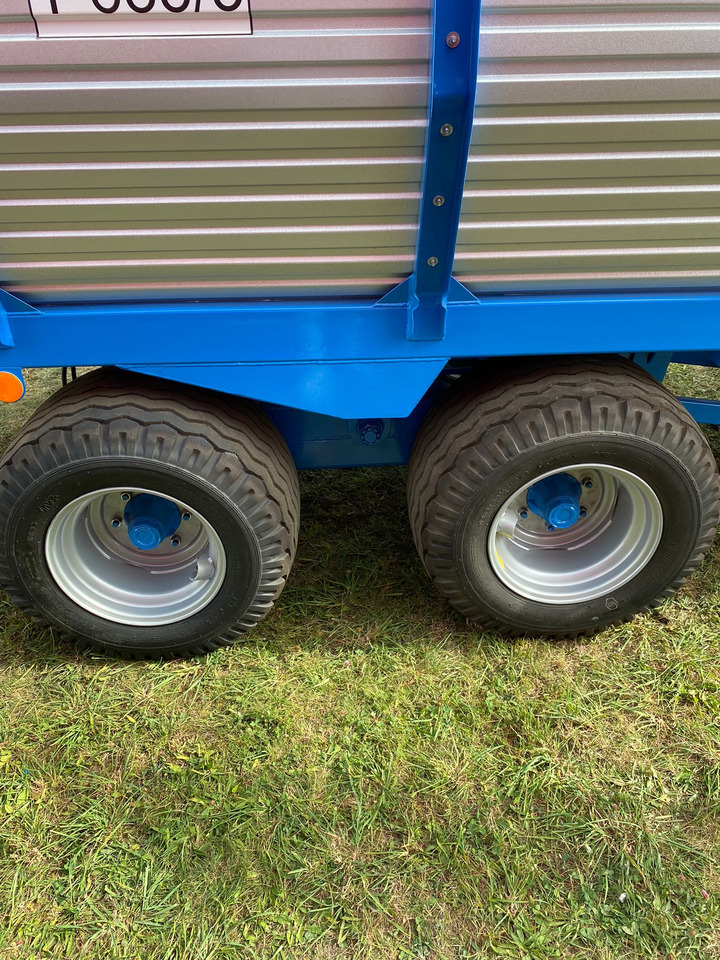 ZAMET Mähladewagen / Green forage mower / Remorque autochargeuse / Remolque autocargable / Самозагружающийся прицеп с косилкой / Przyczepa samozaładowcza z kosiarką bębnową T635/3 - Remolque autocargador: foto 5 ZAMET Mähladewagen / Green forage mower / Remorque autochargeuse / Remolque autocargable / Самозагружающийся прицеп с косилкой / Przyczepa samozaładowcza z kosiarką bębnową T635/3 - Remolque autocargador: foto 5