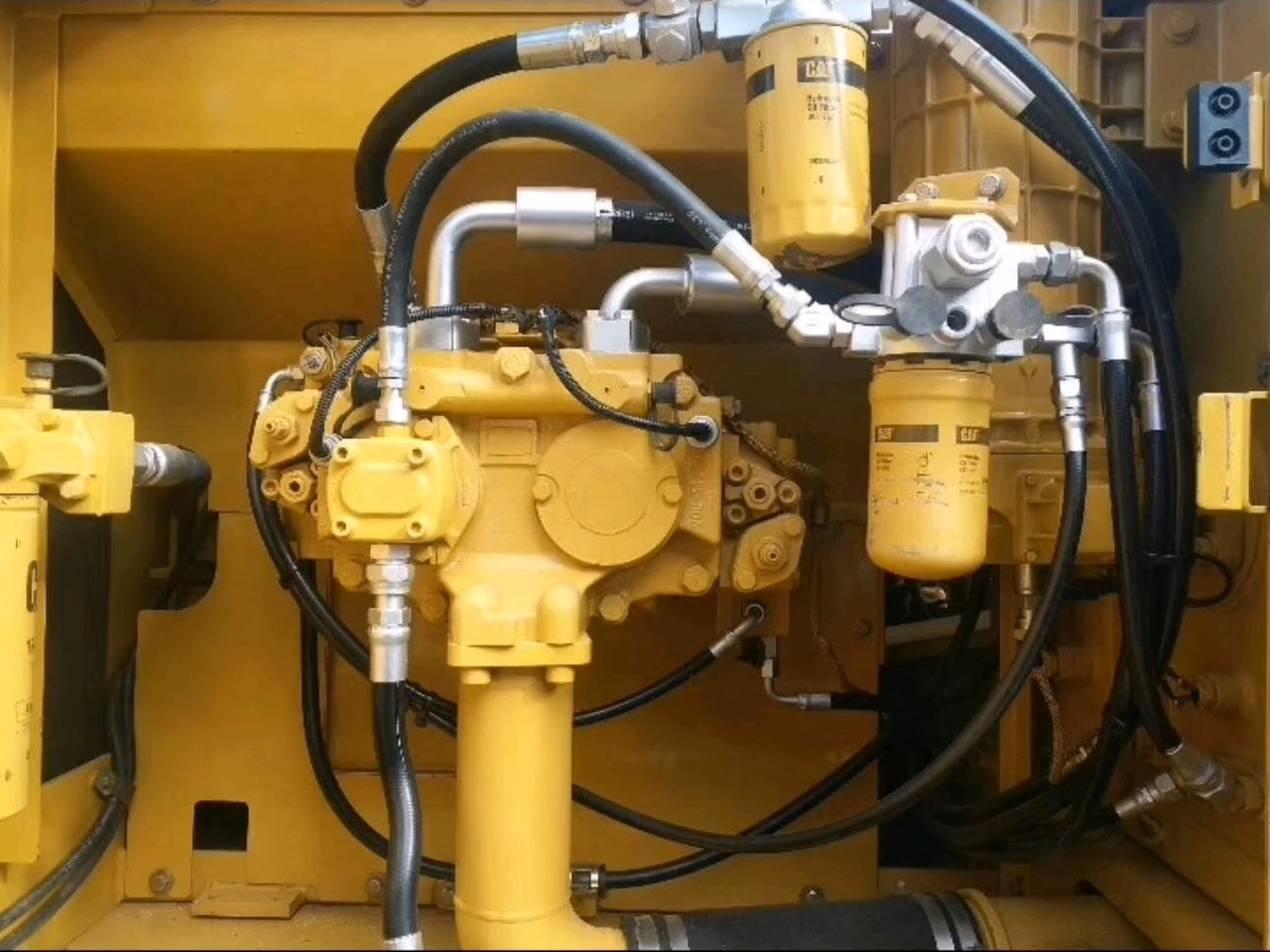 CATERPILLAR 325D - Excavadora de cadenas: foto 5 CATERPILLAR 325D - Excavadora de cadenas: foto 5