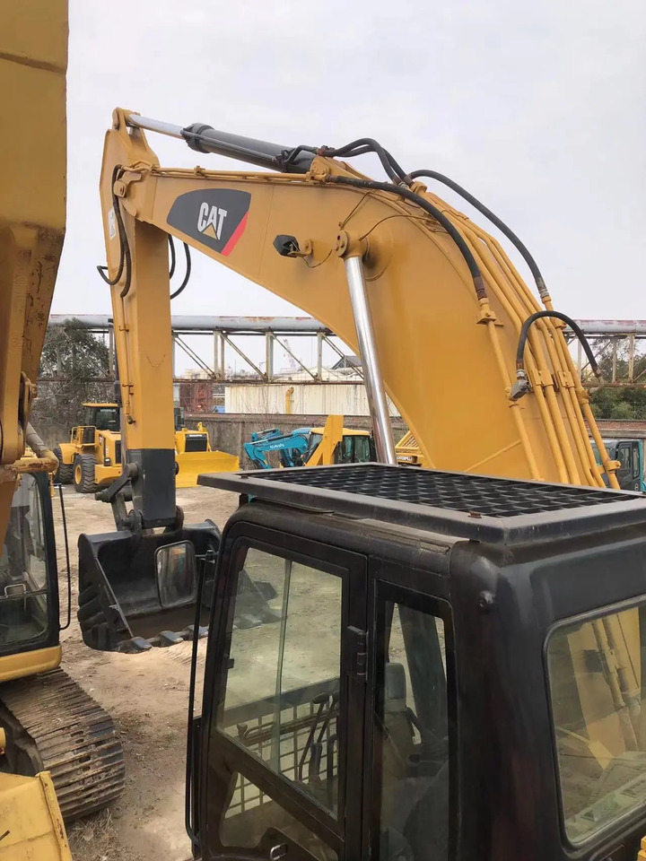 CATERPILLAR 330D - Excavadora de cadenas: foto 3 CATERPILLAR 330D - Excavadora de cadenas: foto 3