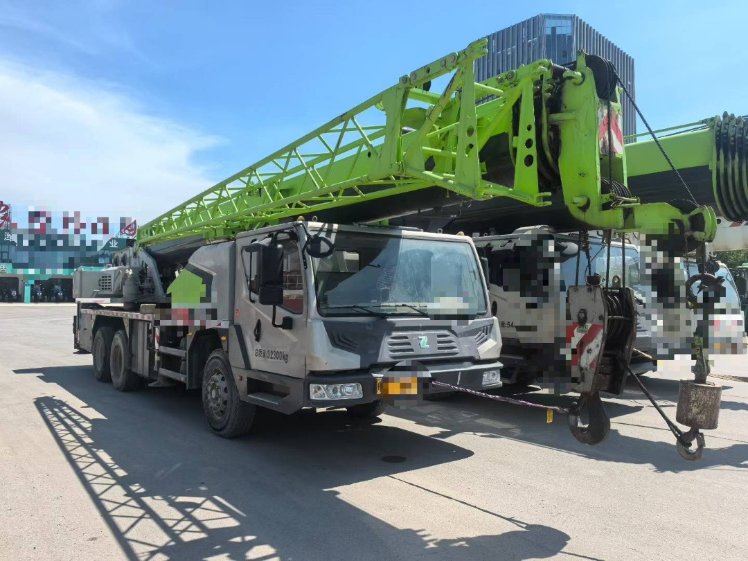 ZOOMLION ZTC250A - Autogrúa: foto 2 ZOOMLION ZTC250A - Autogrúa: foto 2