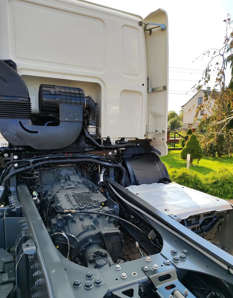 Leasing para  DAF CF 300 4X2 18T EURO 6 SILNIK 11L RAMA DO ZABUDOWY 176 TYS KM DAF CF 300 4X2 18T EURO 6 SILNIK 11L RAMA DO ZABUDOWY 176 TYS KM: foto 7