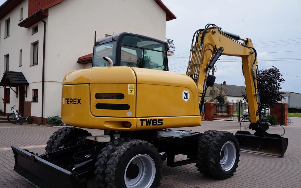 Terex TW 85 Koparka kołowa Sprowadzona silnik DEUTZ Stan Wzorowy - Excavadora de ruedas: foto 5 Terex TW 85 Koparka kołowa Sprowadzona silnik DEUTZ Stan Wzorowy - Excavadora de ruedas: foto 5