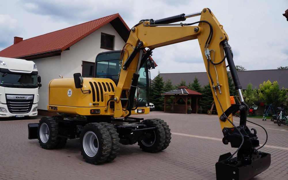 Terex TW 85 Koparka kołowa Sprowadzona silnik DEUTZ Stan Wzorowy - Excavadora de ruedas: foto 4 Terex TW 85 Koparka kołowa Sprowadzona silnik DEUTZ Stan Wzorowy - Excavadora de ruedas: foto 4